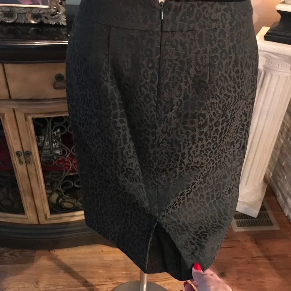 Ann Taylor Leopard Print Skirt A-Line Brown Black Career Workwear Size 4P - Picture 3 of 6